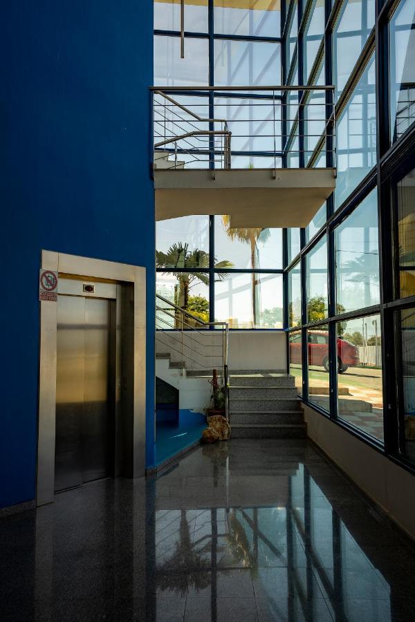 Hotel Los Barruecos By Croma Malpartida de Cáceres Kültér fotó
