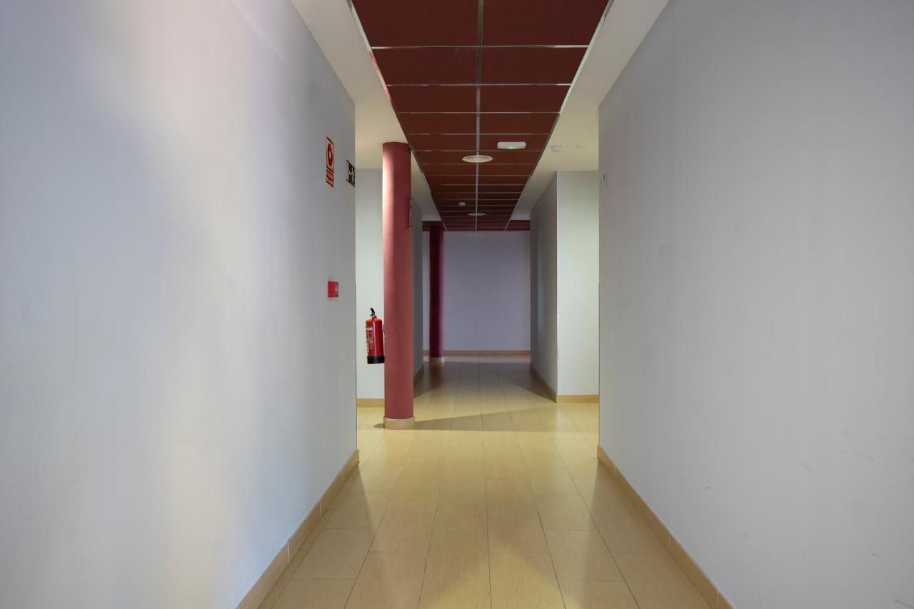 Hotel Los Barruecos By Croma Malpartida de Cáceres Kültér fotó